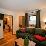 Stoeckl By Interhome 公寓 施文道