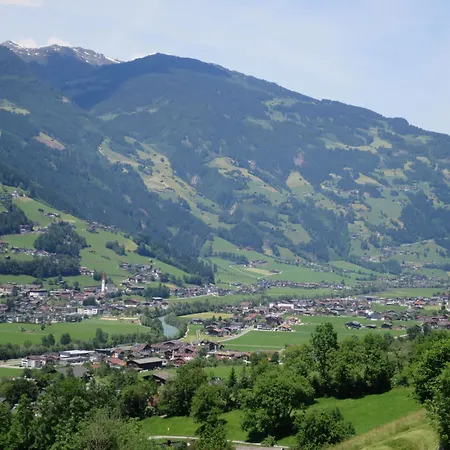 Stoeckl By Interhome *