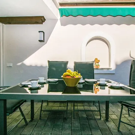 Stoeckl By Interhome